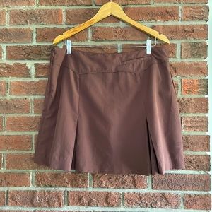 IZOD golf pleated skort